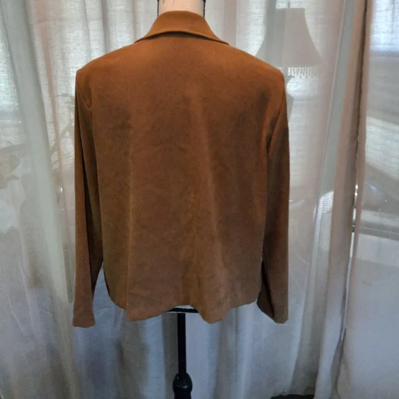 Briggs New York Petite - Picture 3 of 4